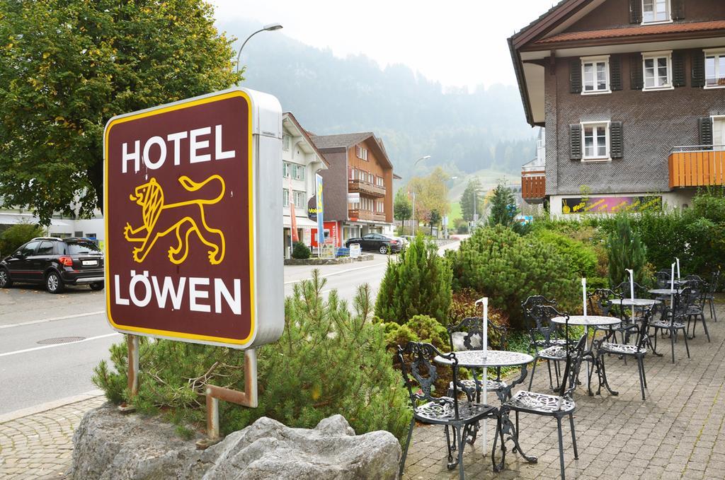 Hotel Lowen Lungern Exterior photo